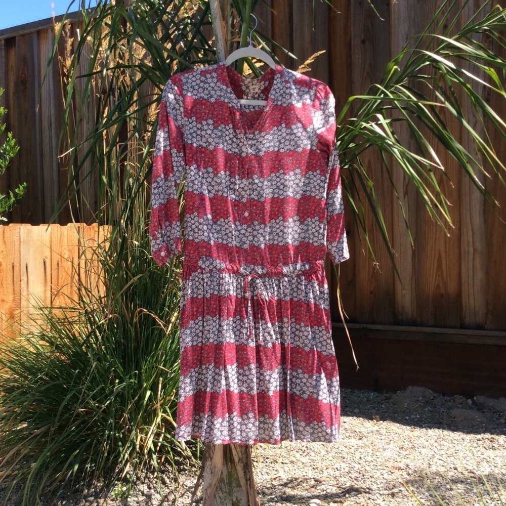 Uniqlo Floral Cotton Dress with Dropped Waist in Excellent Condition❣️ - Picture 2 of 7